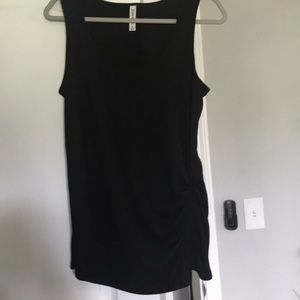 ZENANA PREMIUM TOP NWOT